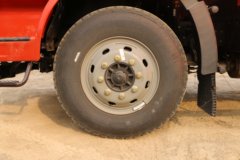 一汽解放 J6L中卡 180马力 4X2 6.8米栏板载货车(8挡)(CA1160P62K1L4E5)