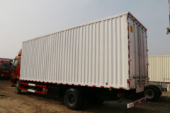 一汽解放 J6L中卡 180马力 7.7米厢式载货车(8挡)(CA5160XXYP62K1L5E5)