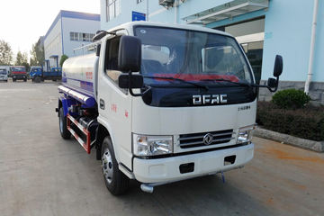 东风 多利卡D6 102马力 4X2 洒水车(程力威牌)(CLW5070GSSD5)