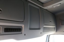 欧曼ETX&nbsp;载货车驾驶室                                               图片