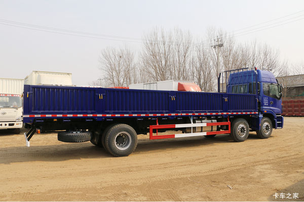 欧曼ETX载货车南昌市火热促销中 让利高达1万