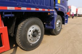 欧曼ETX&nbsp;载货车底盘                                                图片