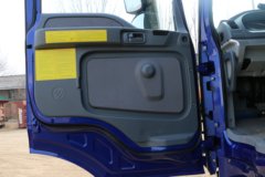 福田 欧曼ETX 6系重卡 245马力 6X2 9.53米载货车(BJ1257VMPHP-XA)