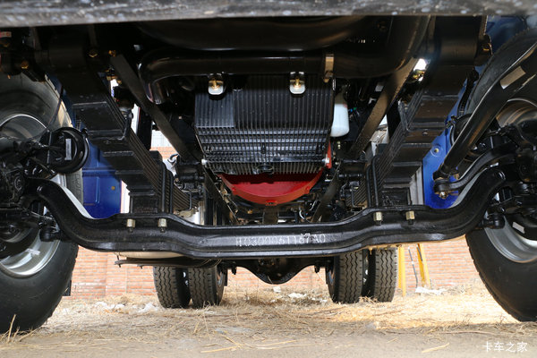 欧曼ETX牵引车南昌市火热促销中 让利高达1万