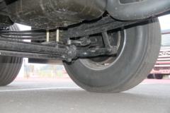 现代商用车 创虎XCIENT重卡 轻量化 440马力 8X4 载货车底盘(CHM1310KPQ80V)