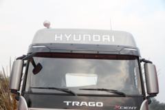 现代商用车 创虎XCIENT重卡 寒区版 440马力 6X4牵引车(CHM4250KPQ49V)