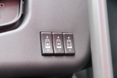 现代商用车 创虎XCIENT重卡 寒区版 440马力 6X4牵引车(CHM4250KPQ49V)