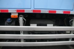 现代商用车 创虎XCIENT 410马力 6X4道路污染清除车(海山飓风牌)(FHS5250TWQ07H) 现代商用车 创虎XCIENT 410马力 6X4道路污染清除车(海山飓风牌)(FHS5250TWQ07H)