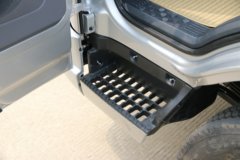 福田 奥铃CTS 150马力 4.18米单排栏板轻卡底盘(AMT自动挡)(BJ1048V9JDA-FA)