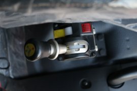 天V&nbsp;自卸车驾驶室                                               图片