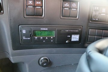 �ൺ��� ��V�ؿ� 375���� 8X4 7.6����ж��(CA3310P2K2L4T4E5A80)ͼƬ