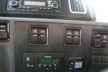 �ൺ��� ��V�ؿ� 375���� 8X4 7.6����ж��(CA3310P2K2L4T4E5A80)ͼƬ