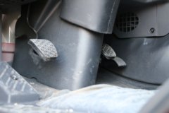 青岛解放 天V重卡 375马力 8X4 7.6米自卸车(CA3310P2K2L4T4E5A80)