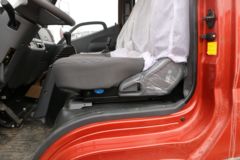 福田 奥铃CTX中卡 156马力 4X2 6.2米排半栏板载货车(BJ1169VKPEG-F2)