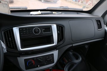 ����;�� T3(ԭС����W) 110���� ���� 3.7�׵�������΢��ͼƬ