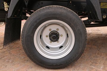 ����;�� T3(ԭС����W) 110���� ���� 3.7�׵�������΢��ͼƬ