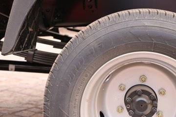 ����;�� T3(ԭС����W) 110���� ���� 3.7�׵�������΢��ͼƬ