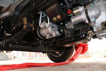 ����;�� T3(ԭС����W) 110���� ���� 3.7�׵�������΢��ͼƬ