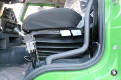 青岛解放 悍V重卡 270马力 8X4 6米自卸车(CA3310P1K2L2T4E5A80)