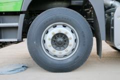 青岛解放 悍V重卡 270马力 8X4 6米自卸车(CA3310P1K2L2T4E5A80)