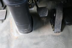 江铃 凯运升级版 116马力 4.08米单排厢式轻卡(JX5042XXYXGE2) 江铃 凯运升级版 116马力 4.08米单排厢式轻卡(JX5042XXYXGE2)