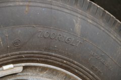 江铃 凯运升级版 116马力 4.08米单排厢式轻卡(JX5042XXYXGE2) 江铃 凯运升级版 116马力 4.08米单排厢式轻卡(JX5042XXYXGE2)