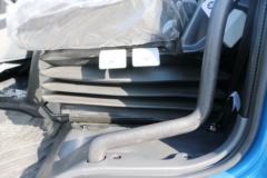 青岛解放 龙V中卡 180马力 4X2 7.8米厢式载货车(CA5189XXYPK2L5E5A80)