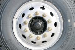 青岛解放 龙V中卡 180马力 4X2 7.8米厢式载货车(CA5189XXYPK2L5E5A80)