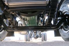 青岛解放 龙VH中卡 220马力 4X2 6.75米仓栅式载货车(CA5189CCYPK2L2E5A80)