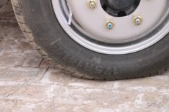 东风途逸 T5 1.5L 110马力 3.4米单排栏板小卡(EQ1031S15QD)