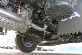 骏铃E6&nbsp;载货车底盘                                                图片