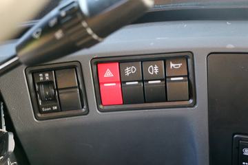 �ൺ��� ��V�ؿ� 350���� 6X4 6.2����ж��ͼƬ