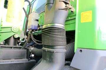 �ൺ��� ��V�ؿ� 350���� 6X4 6.2����ж��ͼƬ