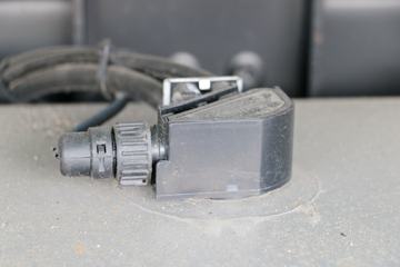 �ൺ��� ��V�ؿ� 350���� 6X4 6.2����ж��ͼƬ