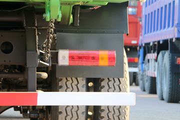 �ൺ��� ��V�ؿ� 350���� 6X4 6.2����ж��ͼƬ