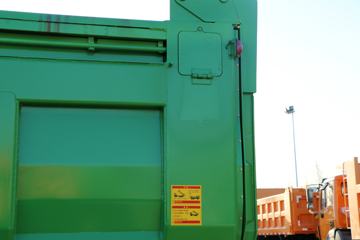 �ൺ��� ��V�ؿ� 350���� 6X4 6.2����ж��ͼƬ