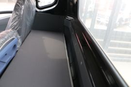 骏铃V7&nbsp;载货车驾驶室                                               图片