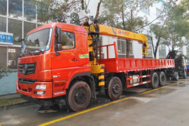 东风华神底盘&nbsp;随车吊外观图片
