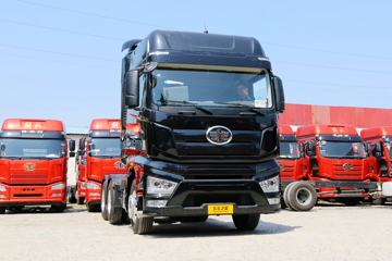 一汽解放 J7重卡 500马力 6X4牵引车(黑色款)(CA4250P77K25T1E5)
