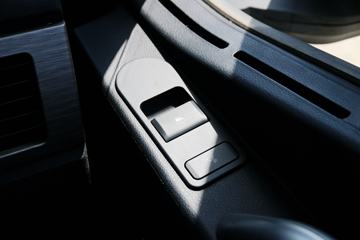 һ����� J7�ؿ� 500���� 6X4ǣ����(��ɫ��)(CA4250P77K25T1E5)ͼƬ