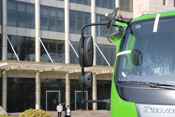 ���� ����E3 140���� 4X2 4��LNG��ж��ͼƬ