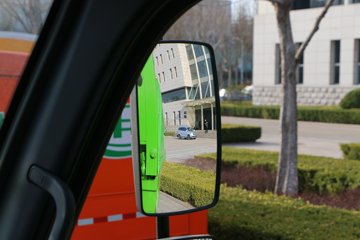 ���� ����E3 140���� 4X2 4��LNG��ж��ͼƬ