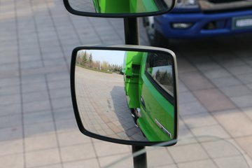 ���� ����E3 140���� 4X2 4��LNG��ж��ͼƬ