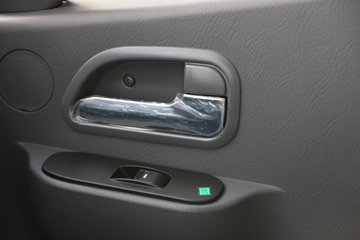 ���� ����E3 140���� 4X2 4��LNG��ж��ͼƬ