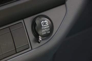 ���� ����E3 140���� 4X2 4��LNG��ж��ͼƬ