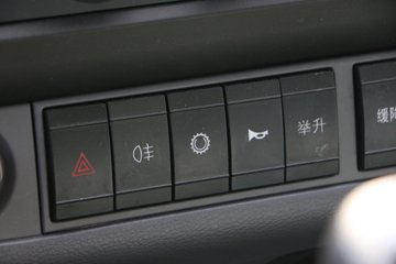 ���� ����E3 140���� 4X2 4��LNG��ж��ͼƬ