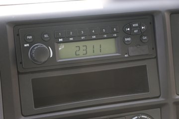 ���� ����E3 140���� 4X2 4��LNG��ж��ͼƬ