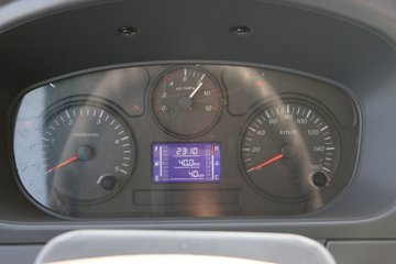 ���� ����E3 140���� 4X2 4��LNG��ж��ͼƬ