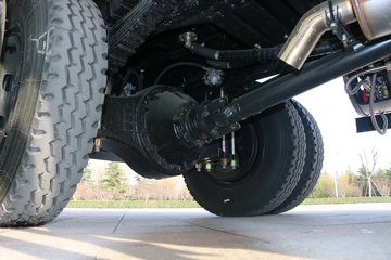 ���� ����E3 140���� 4X2 4��LNG��ж��ͼƬ