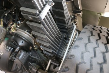 ���� ����E3 140���� 4X2 4��LNG��ж��ͼƬ